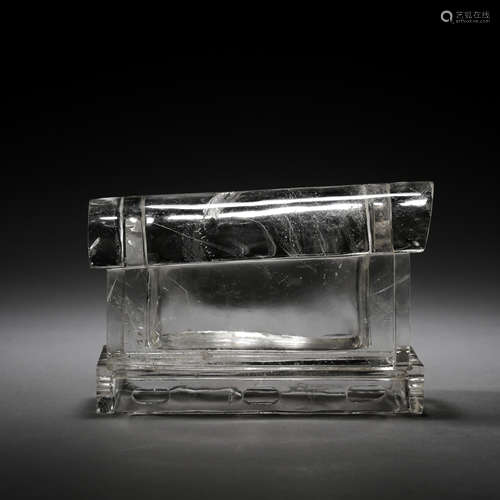 ANCIENT CHINESE CRYSTAL RELIC COFFIN