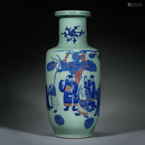 ANCIENT CHINESE BLUE AND WHITE PORCELAIN BOTTLE