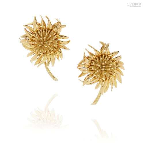 Hermés: Pair of Gold Floral Ear Clips, French