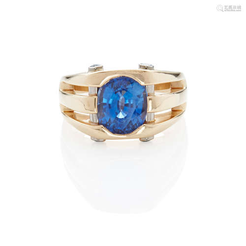 Gold, Sapphire and Diamond Ring