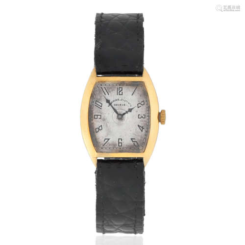Vacheron & Constantin. An 18K gold manual wind tortue form wristwatch London Import mark for 1927