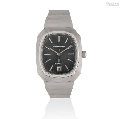 Audemars Piguet. An early stainless steel quartz calendar bracelet watch Beta 21, Ref: 6001, Circa 1975