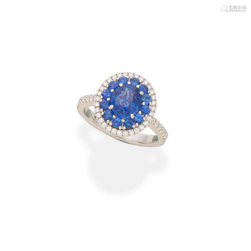 Sapphire and diamond cluster ring