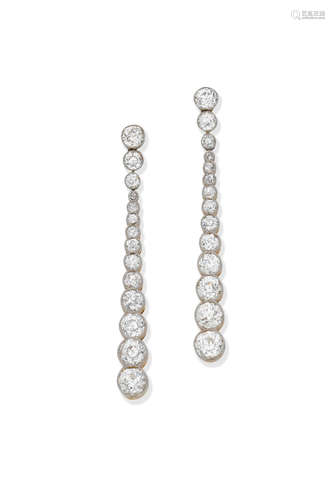 Diamond pendent earrings