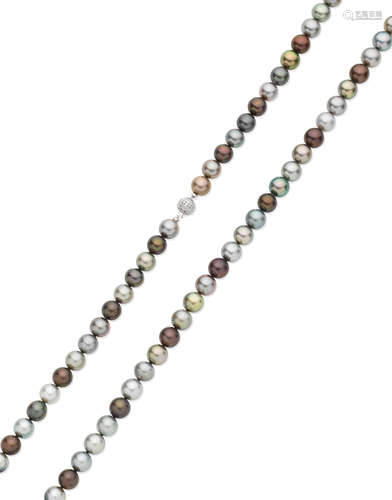 Cultured pearl necklace