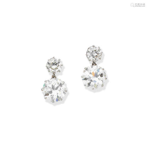 Diamond pendent earrings