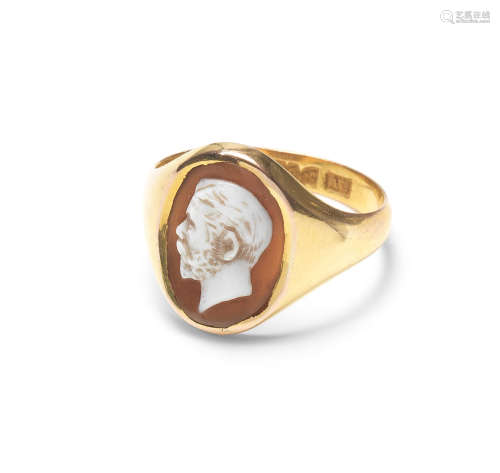A shell cameo ring of a man, 19th-20th century