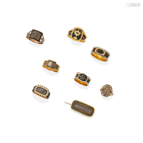 Seven mourning rings and a mourning brooch, circa 1800-1830 (8)