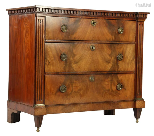 Mahogany veneer 3-drawer chest