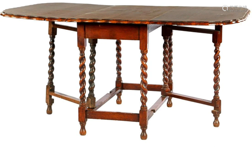 Oak gateleg table