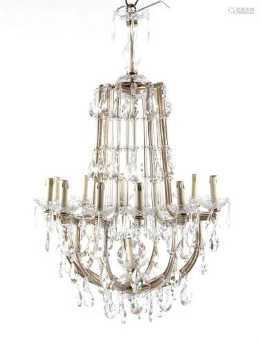 Classic 13-light chandelier
