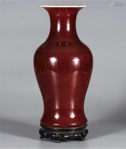 红釉观音瓶 配木座