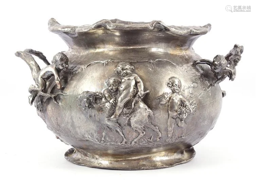 Metal Jugendstil pot