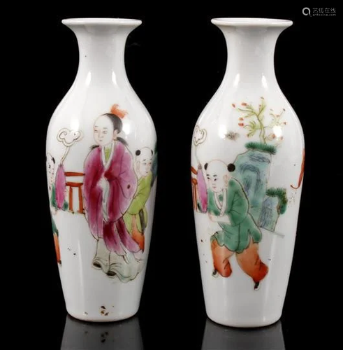 2 porcelain vases with decor of figures, China ca.1…