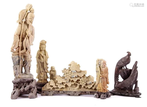 5 Oriental figurines