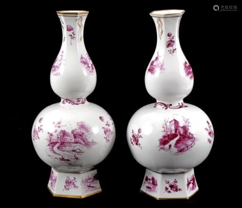2 French vases