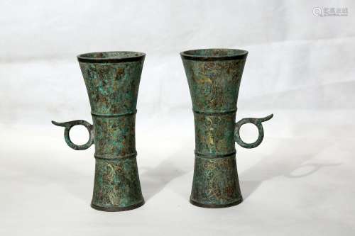 A Pair Of Gold-Inlaid Bronze Wine Vessels