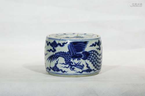 A Blue And White Porcelain Cricket Box,Xuande Period