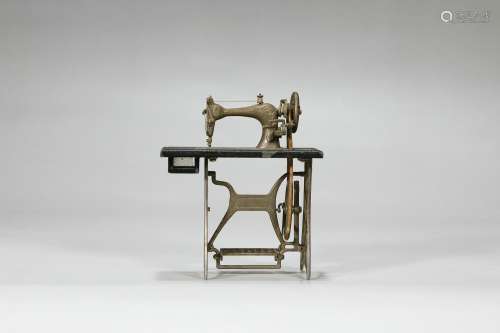 A Model Of Sewing Machine,Late Qing Dynasty