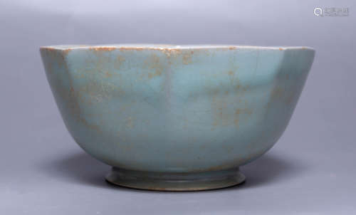 A Ruyao Porcelain Hexagonal Bowl