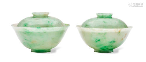 A PAIR OF JADEITE LIDDED BOWLS 19th century