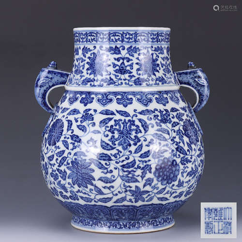A Chinese Blue and White Twine Pattern  Porcelain Double Ears Zun