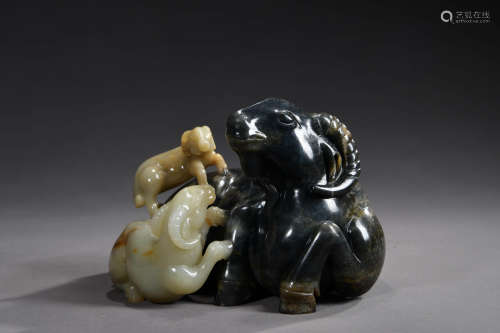 A Chinese Jade Carved Sheep Ornament