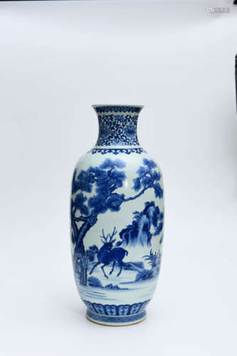 A Chinese Blue and White Floral Porcelain Flower Vase