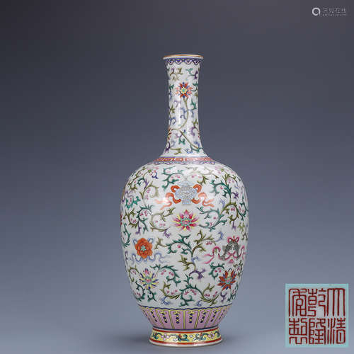 A Chinese Yangcai Twining flower pattern Porcelain Vase