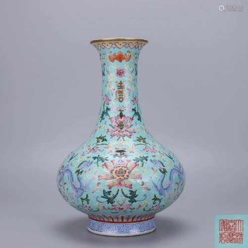 A Chinese Dragon Pattern Floral Porcelain Vase