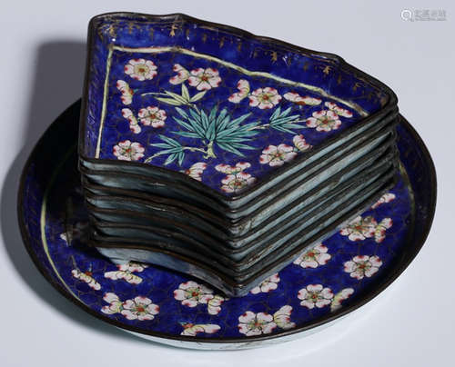 SET OF COPPER WTIH ENAMELED PLATES