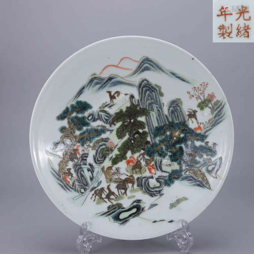A Chinese Famille Rose Deers Painted Porcelain Plate