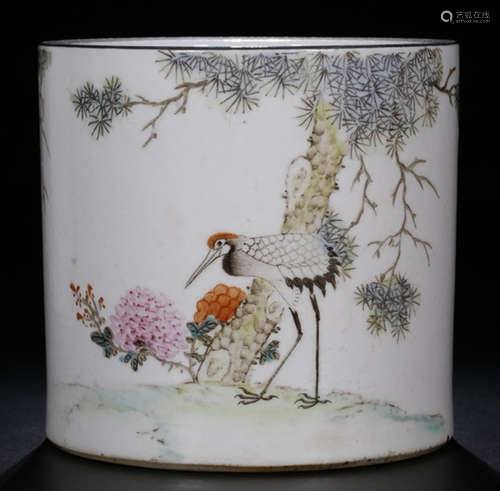 A SHALLOW GLAZE CRANE PATTERN BRUSH POT