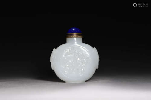 A Chinese Double Ears Jade Carved Snuff Bottle