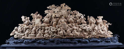 AN INDONESIA CHENXIANG WOOD CARVED ORNAMENT