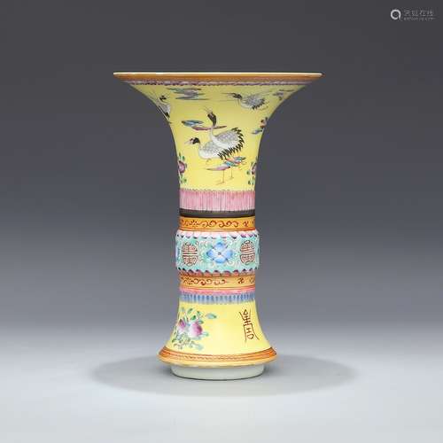 A Chinese Famille Rose Floral Porcelain Flower Vase