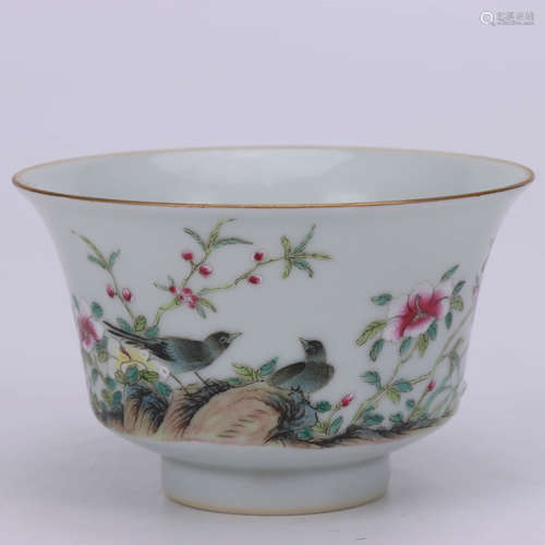 A Chinese Famille Rose  Flower&Bird Pattern Porcelain Cup