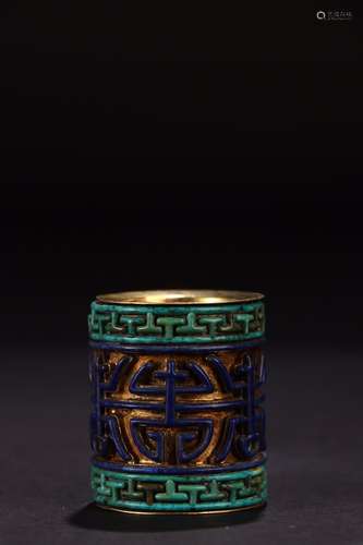 A Chinese Gilt Bronze Thumb Ring Embeded Lapis Lazuli