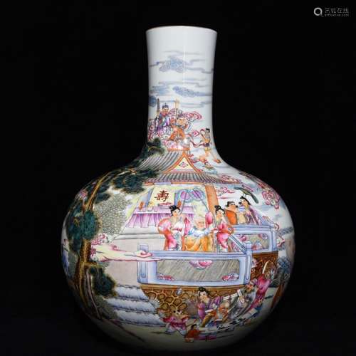 A Chinese Famille Rose Bottle Vase Of Story