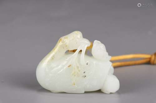 A Chinese Hetian Jade Pendant Of Goose Shaping