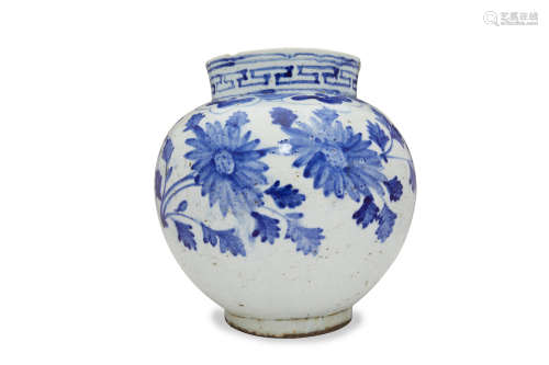 A porcelain jar and water dropper Joseon dynasty (1392-1897), 19th century, and later