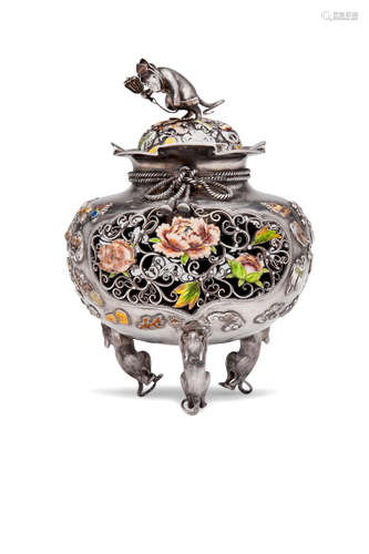 Nemoto Workshop A silver, silver-filigree and cloisonné-enamel incense burner Meiji era (1868-1912), late 19th century