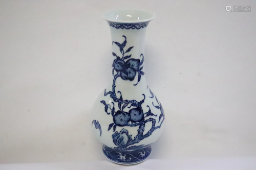 Chinese blue and white porcelain vase