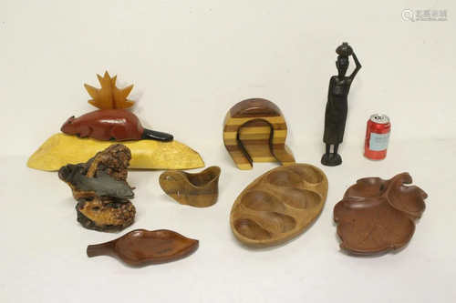 Lot of wood ornaments