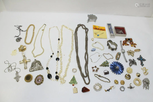 Lot of misc. jewelry