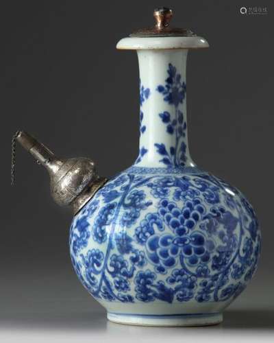 A silver mounted Chinese blue and white 'flower sc…