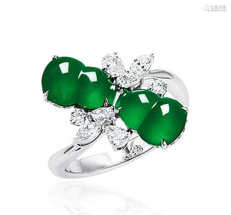 天然满绿翡翠双葫芦配钻石戒指