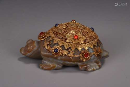 A Chinese Agate Ornament Of Turtle Shaping