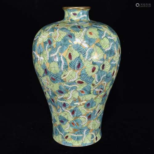 A Chinese Porcelain Famille Rose Meiping Vase With Painting