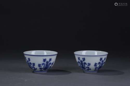 Pair Of Chinese Porcelain Blue And White Cups With Floral Pattern